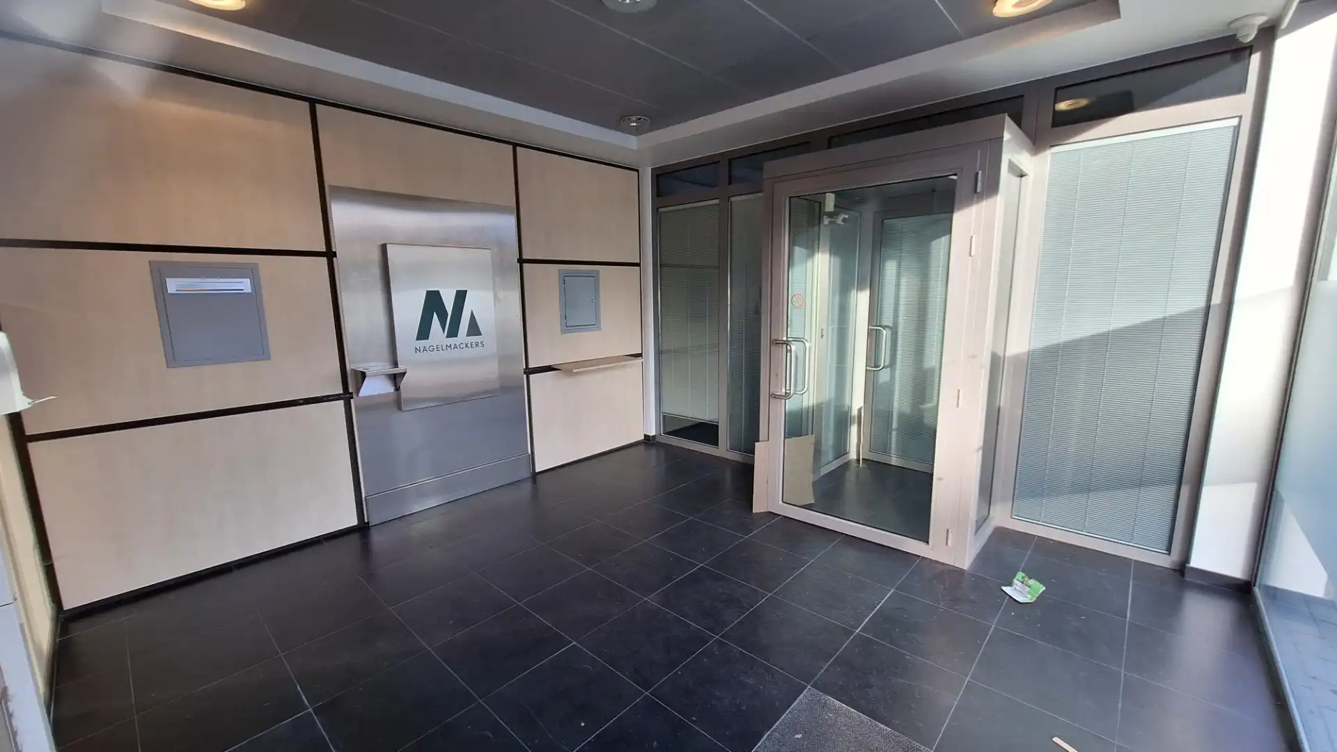 Handelspand op zichtlocatie te Roeselare foto 13