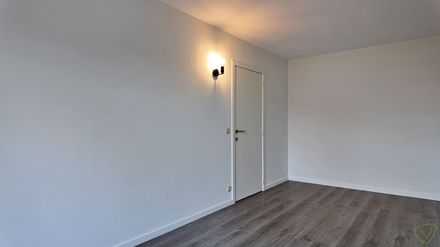 Ruim en modern duplex appartement in Eeklo! foto 12