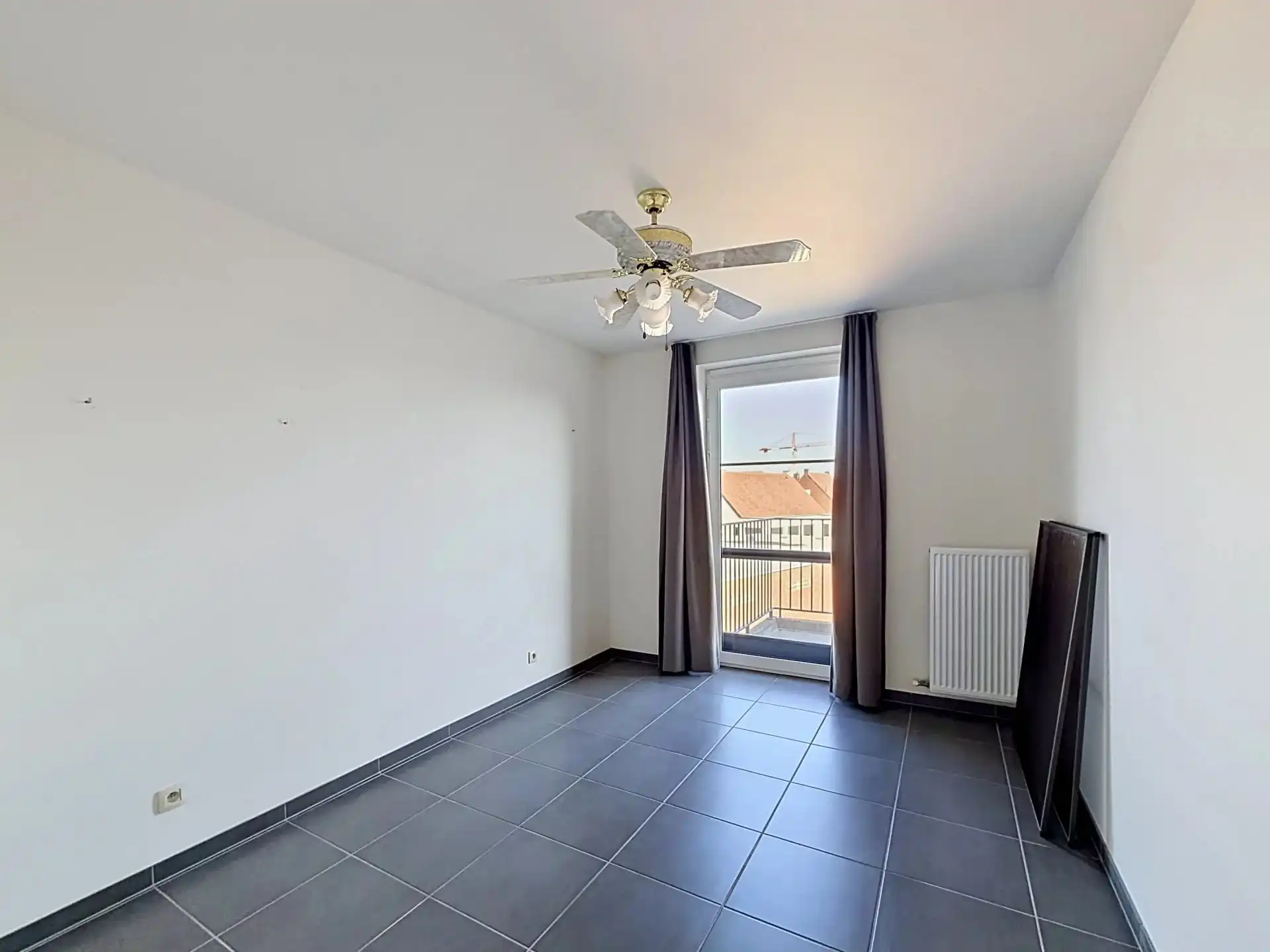 Ruim energiezuinig en verzorgd appartement met 2 slaapkamers en terras. foto 12