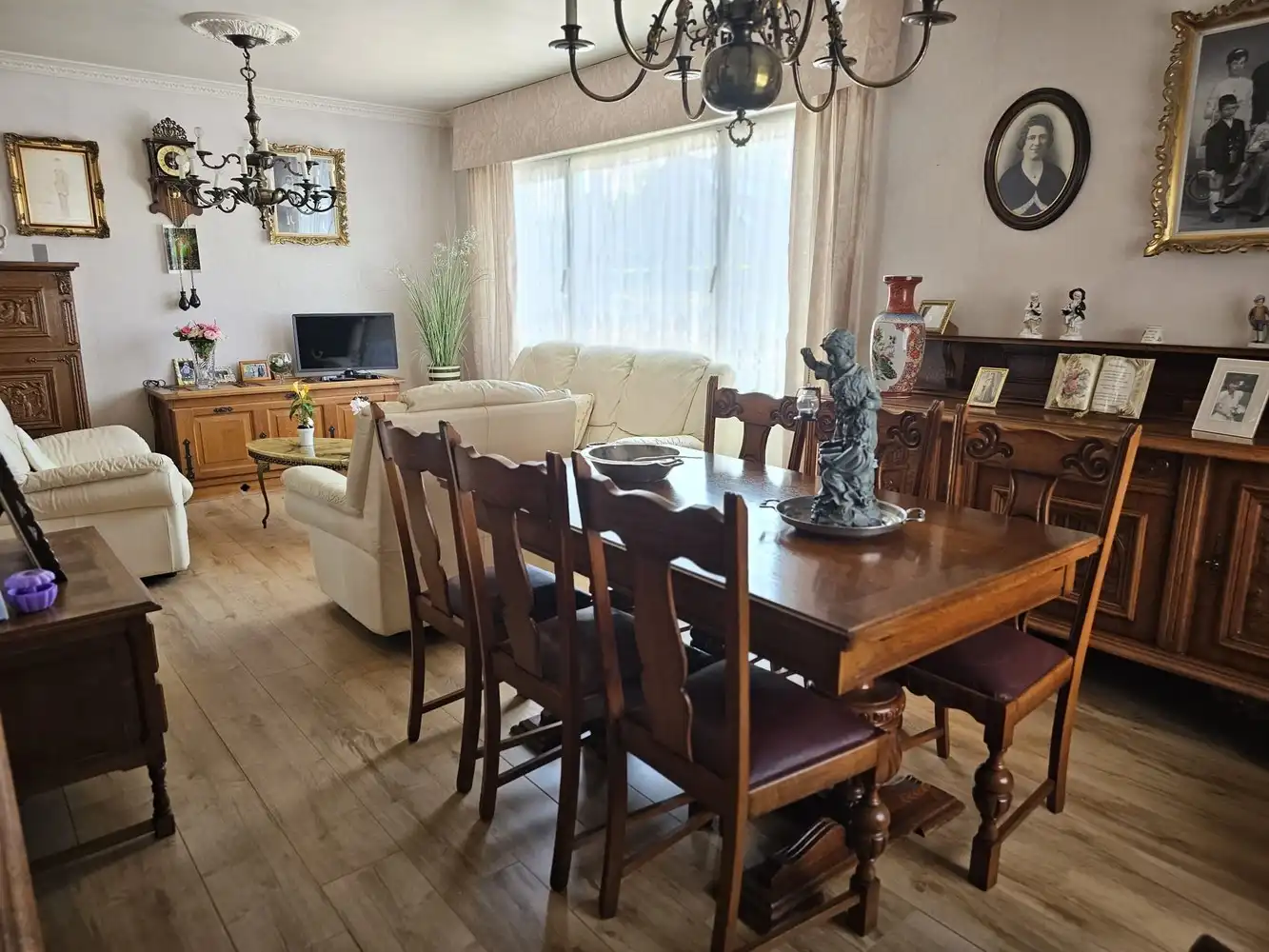 Woning met 4 slaapkamers en garage foto 6