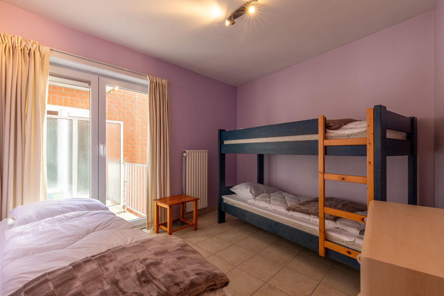 Instapklaar gemeubeld appartement met twee slaapkamers in het hartje van Blankenberge. In het commercieel centrum. Dichtbij de Dijk en het strand. foto 13