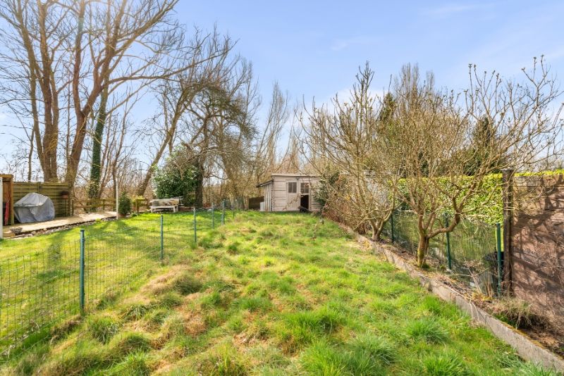 Woning met 3 slpkmrs op 282m² foto 17