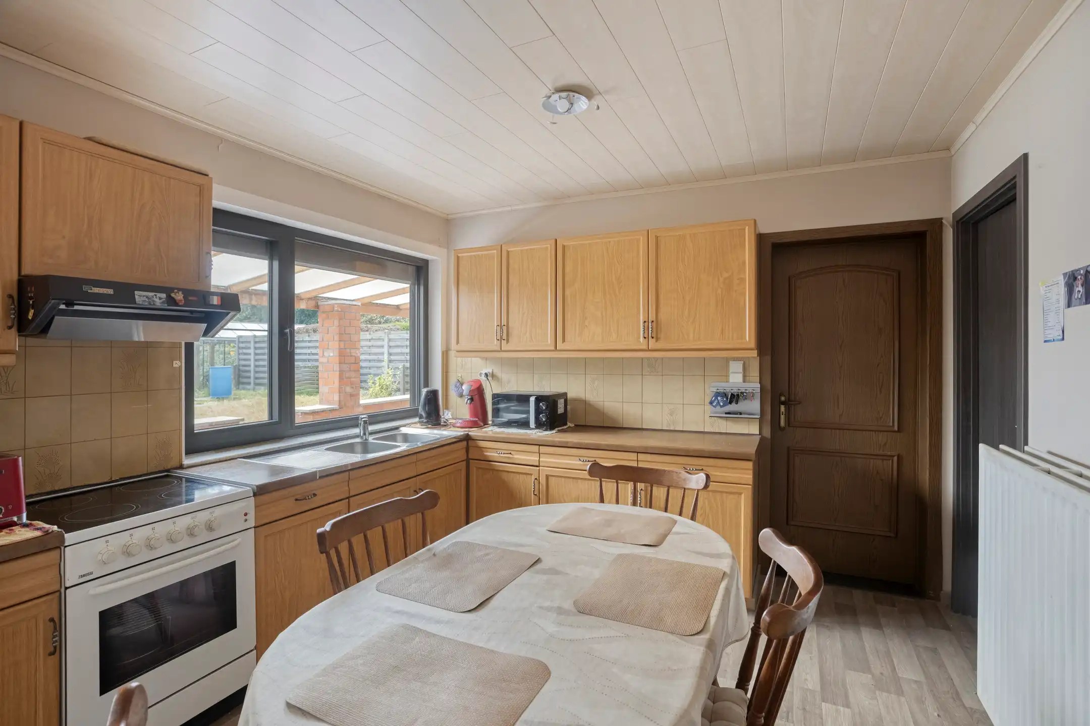 Rustig gelegen woning met 4 slaapkamers te Wezemaal foto 12