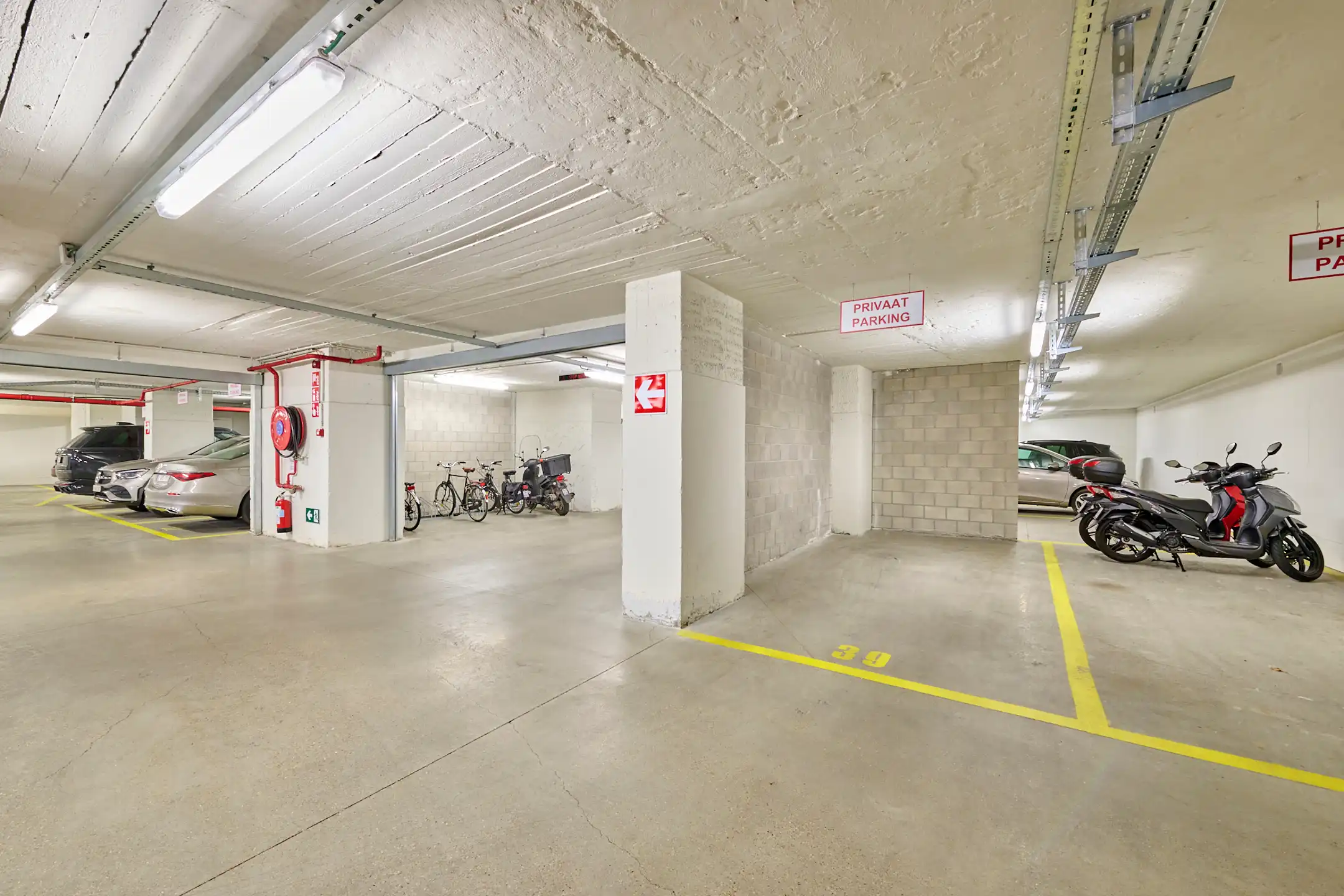 UNIEK APPARTEMENT MET RIANT TERRAS + WIJDS STADSZICHT  foto 14
