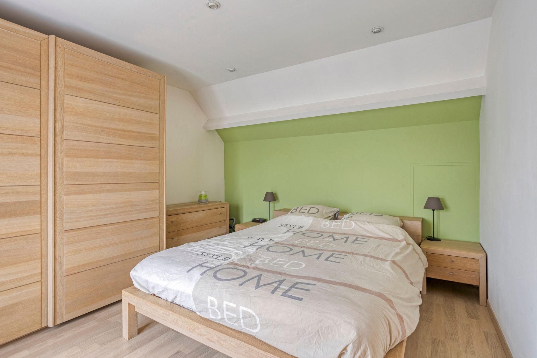 Leemans Immobiliën presenteert u deze rustig gelegen, volledig instapklare woning in het hart van Liedekerke.  foto 15