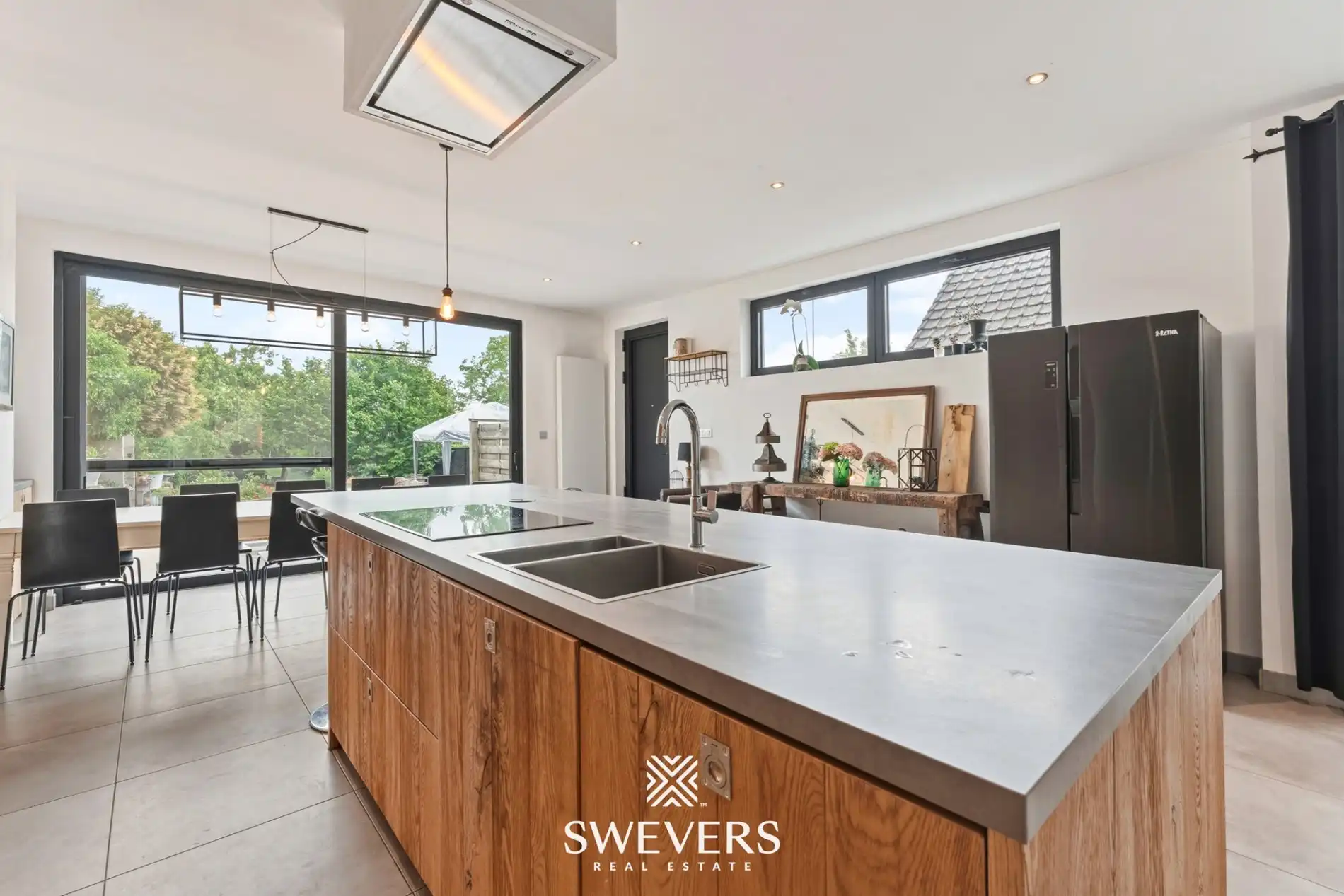 Riante 4 slaapkamer woning in Vucht foto 10