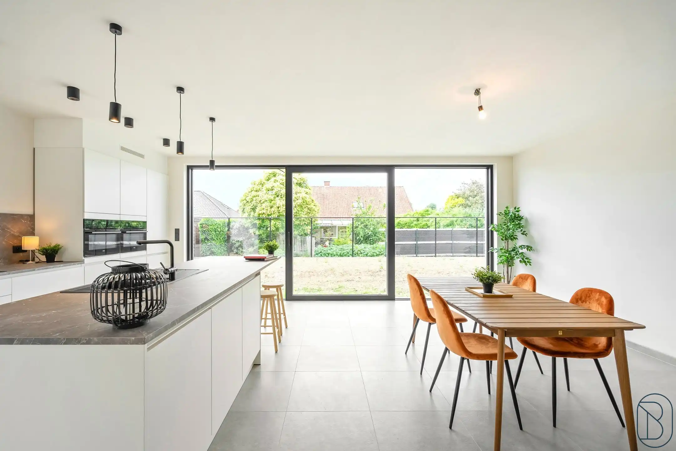 Kwalitatieve nieuwbouw voorzien van de laatste technieken! foto 2