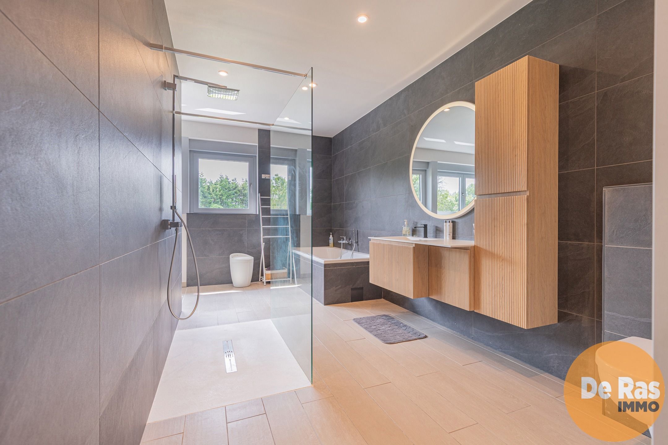 OUTER - moderne BEN-woning met tuin op centrale ligging! foto 16