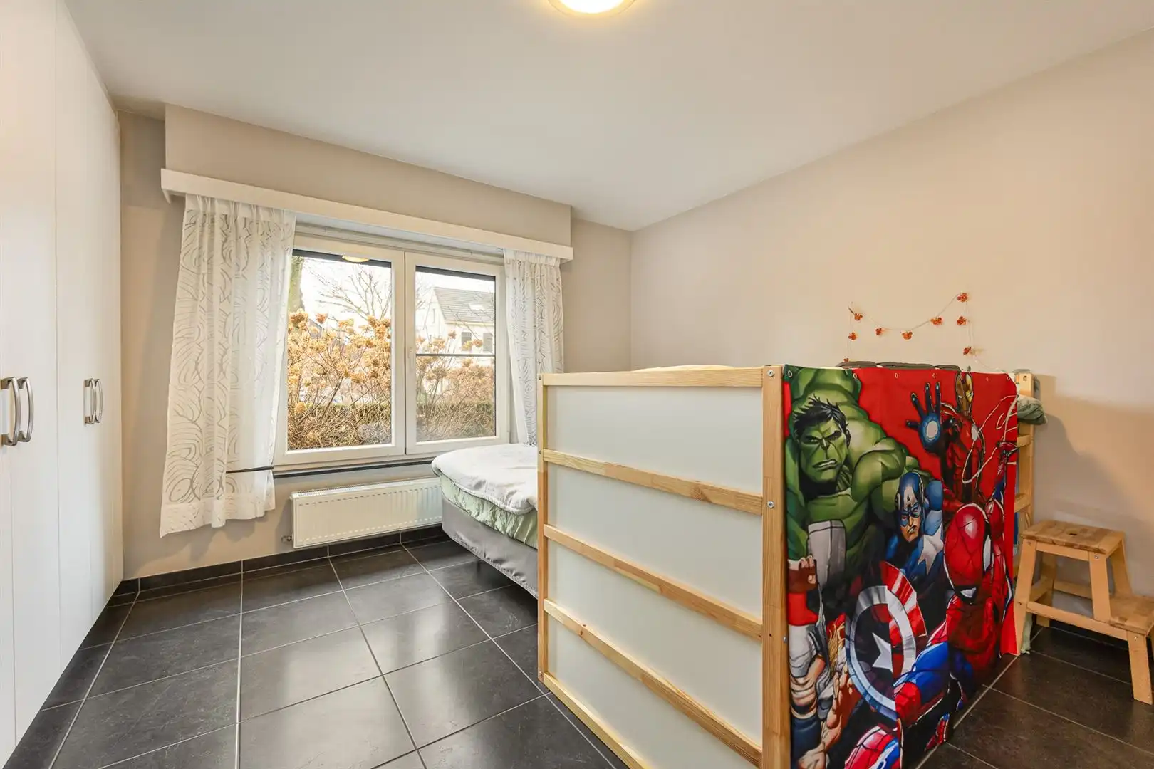 Ruim & licht appartement met zuidwest tuin. foto 20