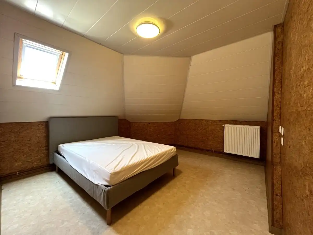 Beselare – Ruime gezinswoning met 4 slaapkamers en garage foto 7