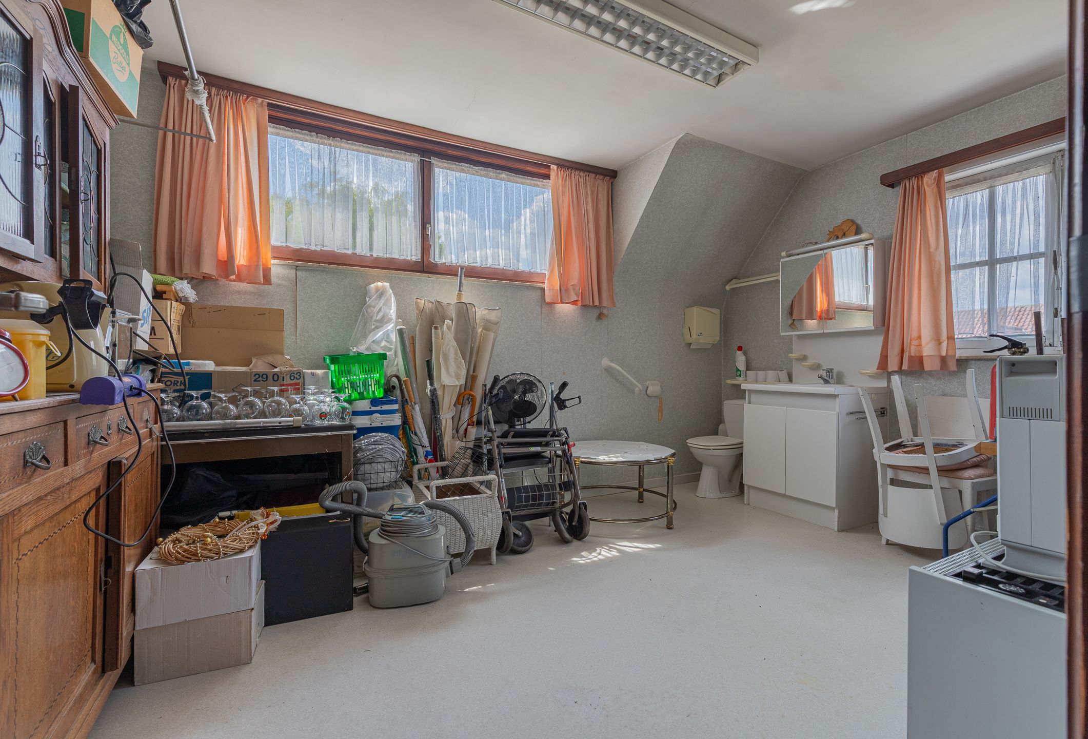 AALST – Halfopen bebouwing met villa-allure op 3114 m² foto 15