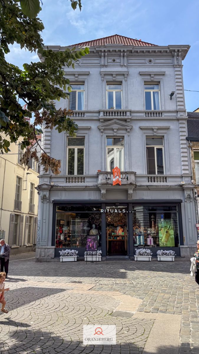 Prachtig appartement in statig gebouw aan de Kalandeberg hartje Gent-centrum foto 36