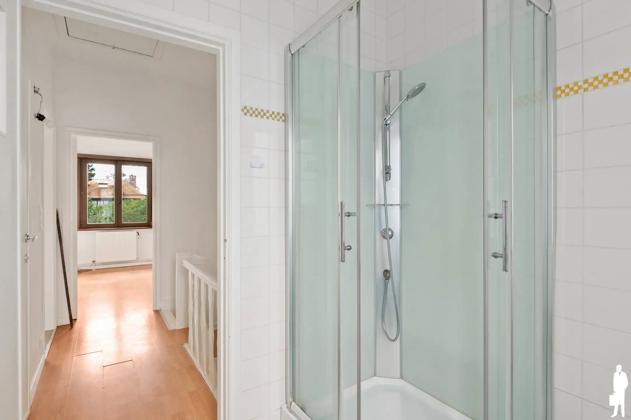 Instapklare gezinswoning met drie slaapkamers foto 25