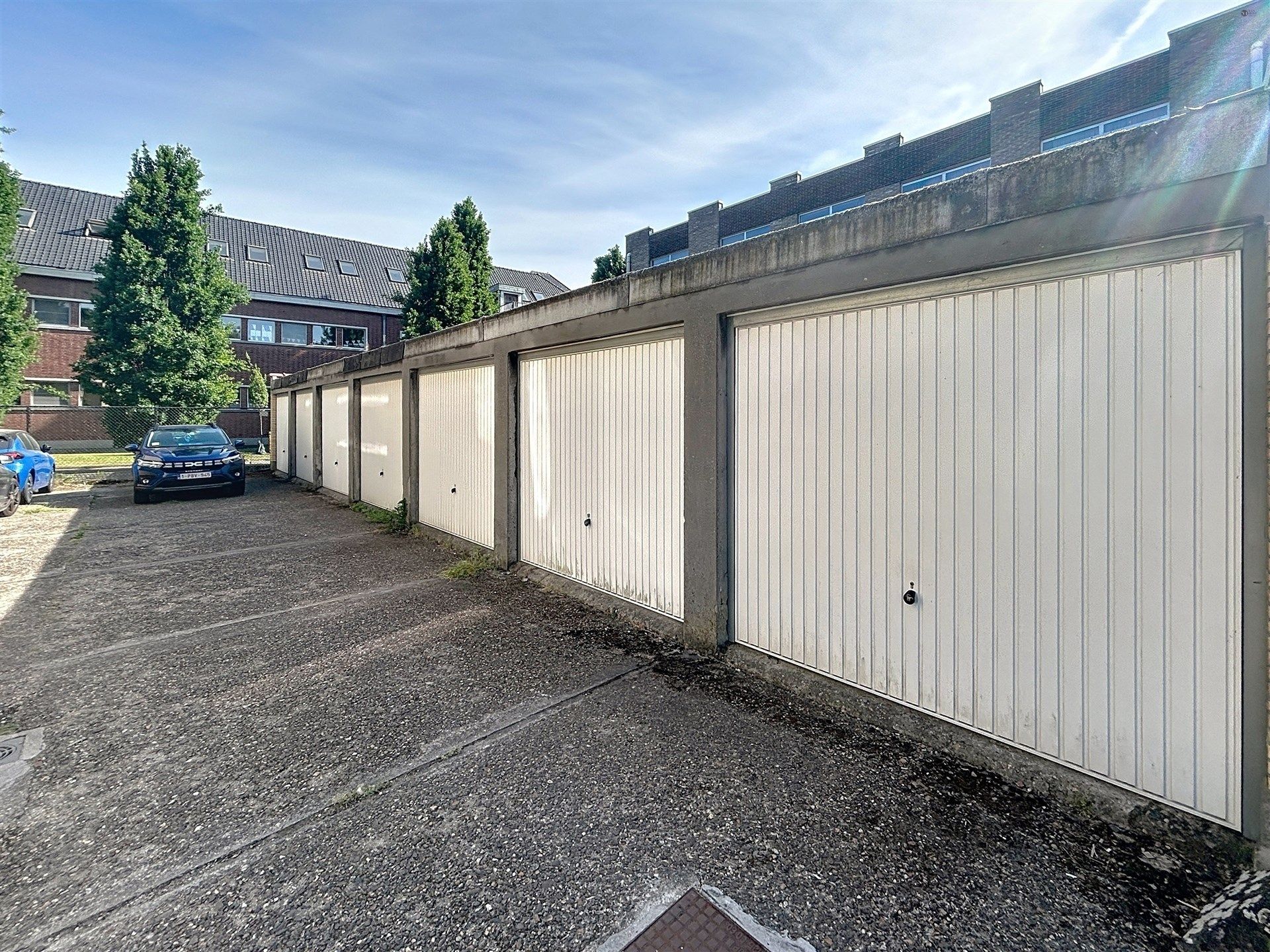 Prachtig drie slaapkamer appartement in hartje Beveren! foto 14