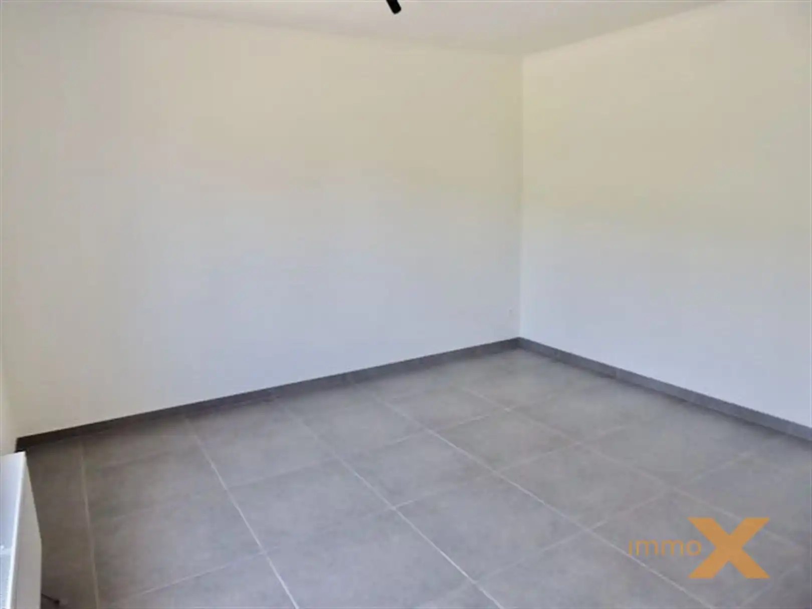 Heel ruim gerenoveerd appartement met leuk terras foto 14
