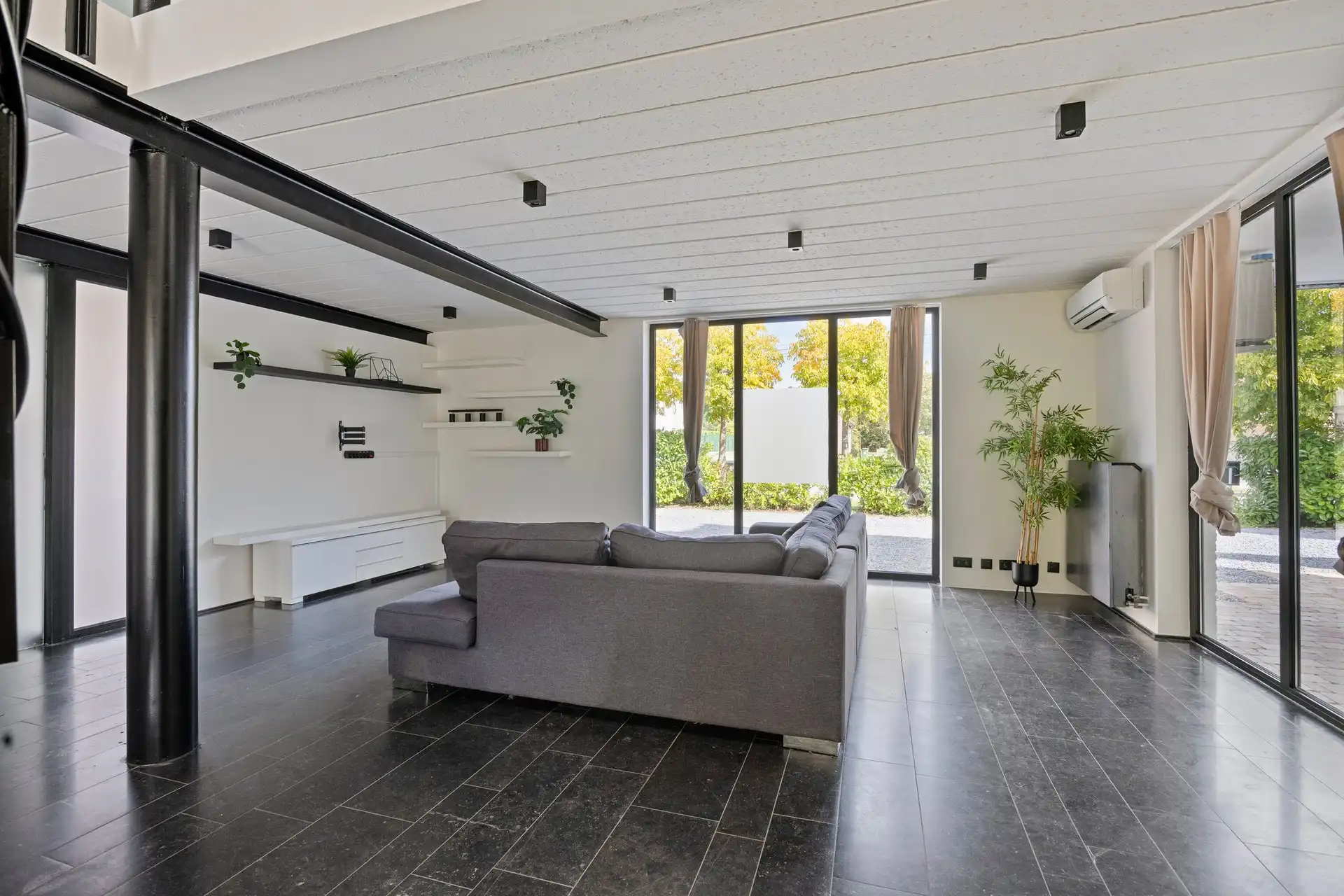 Villa met wellness op ZW-perceel van 20a 42ca foto 2