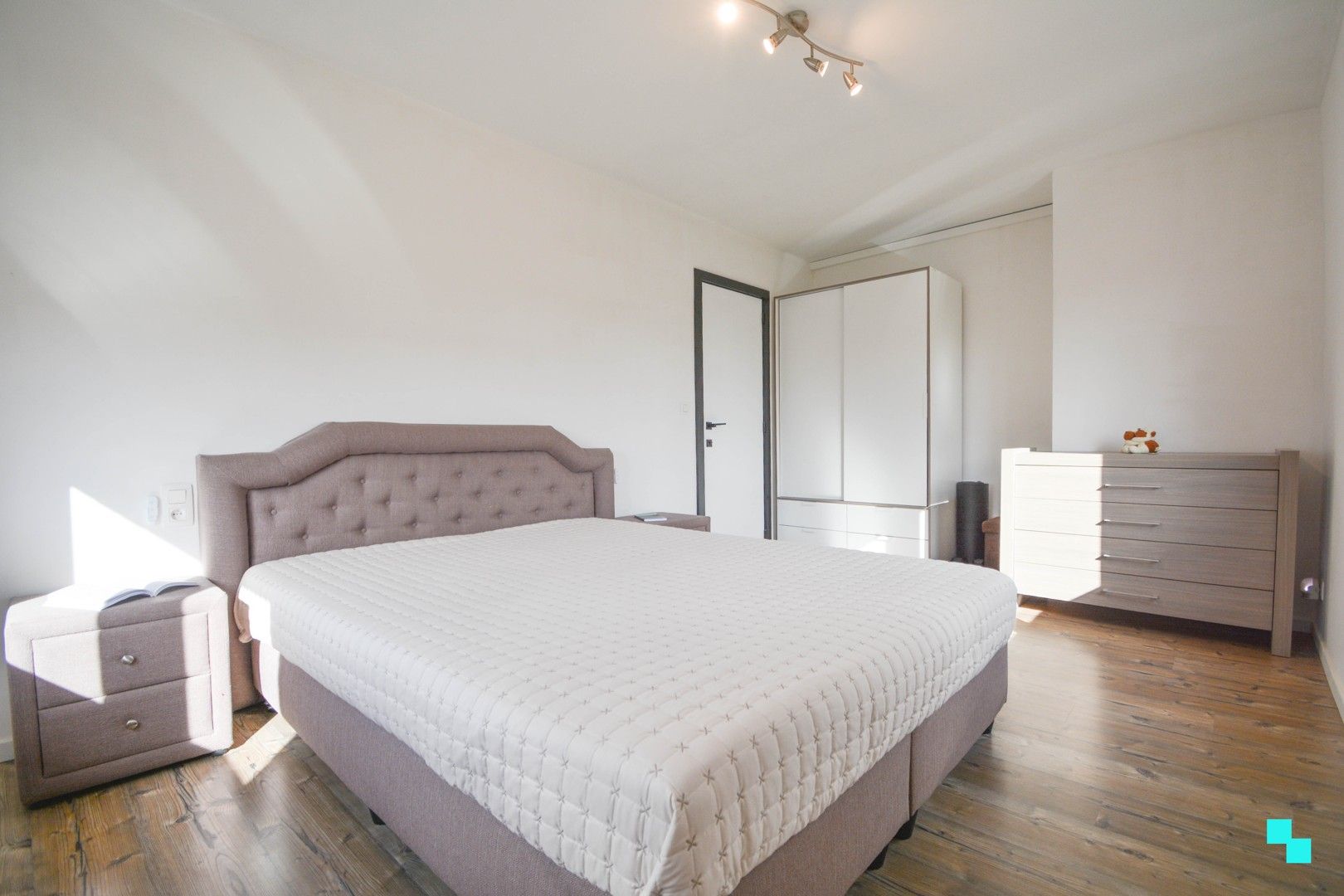 Instapklare woning op kindvriendelijke ligging te Hooglede foto 18