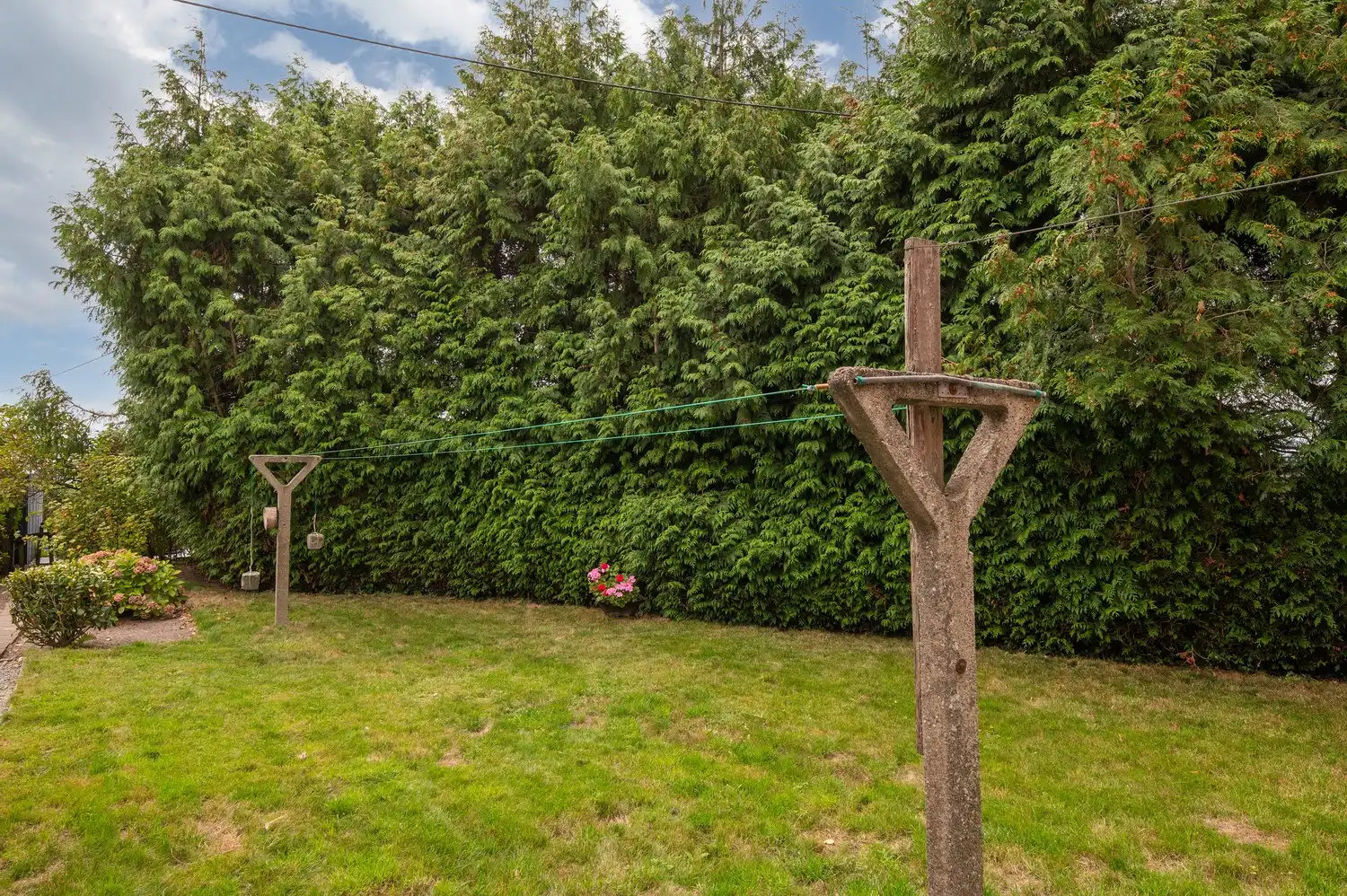 KARAKTERVOLLE WONING MET 5 SLAAPKAMERS OP 9,6 ARE OP UITSTEKENDE LOCATIE foto 24