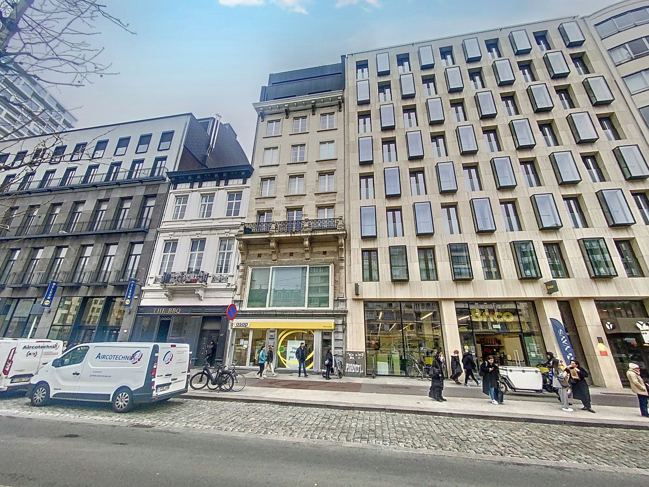 Trendy apartement in het centrum van Antwerpen. foto {{pictureIndex}}