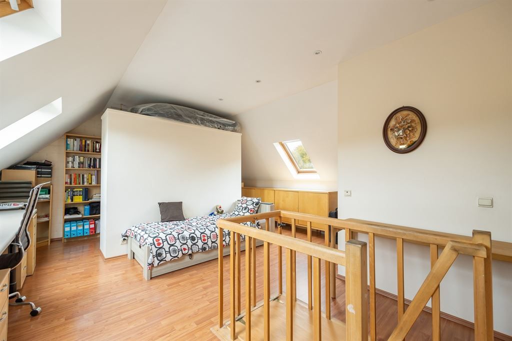 Energiezuininge woning in groene wijk foto 21