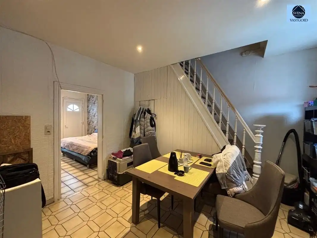 OP TE FRISSEN WONING MET 2 KAMERS foto 2