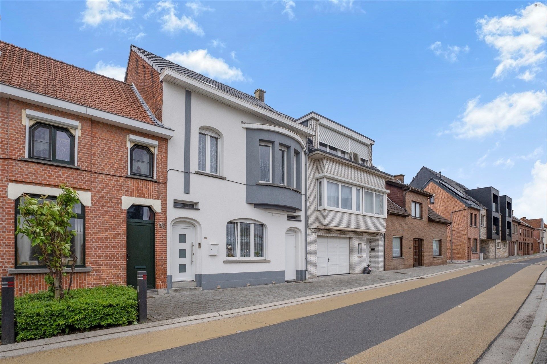 centraal gelegen karakterwoning op 239m² foto 2