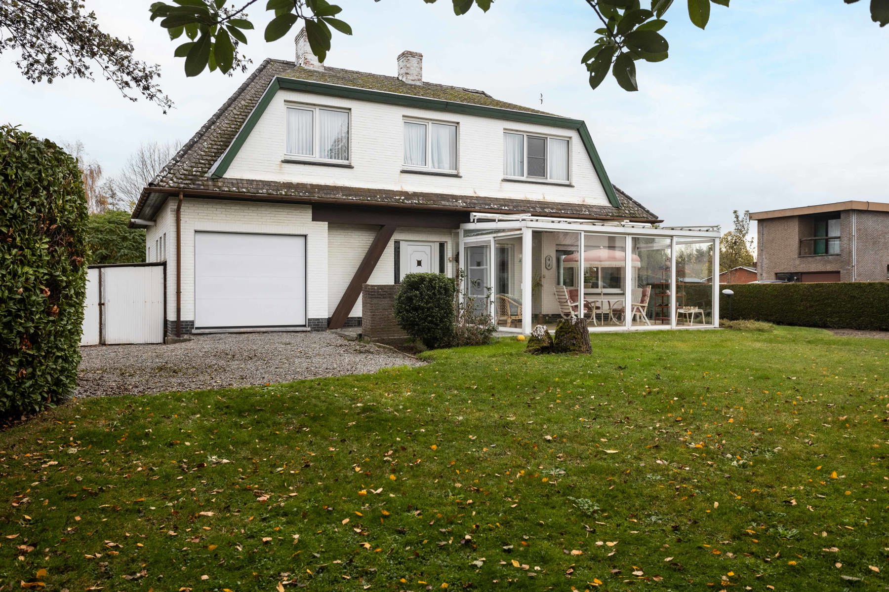 Leuke te renoveren retro villa foto 20