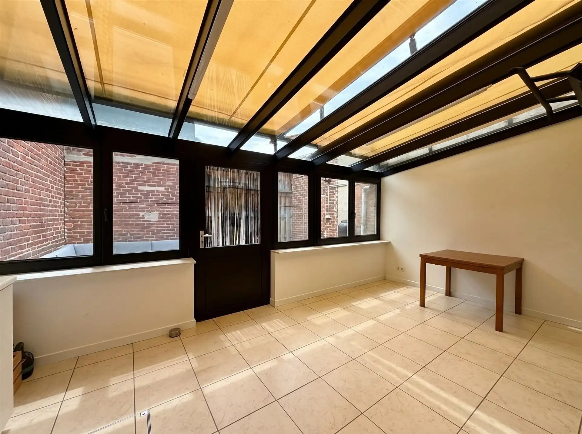 Ruime gezinswoning met 4 slaapkamers! foto 22