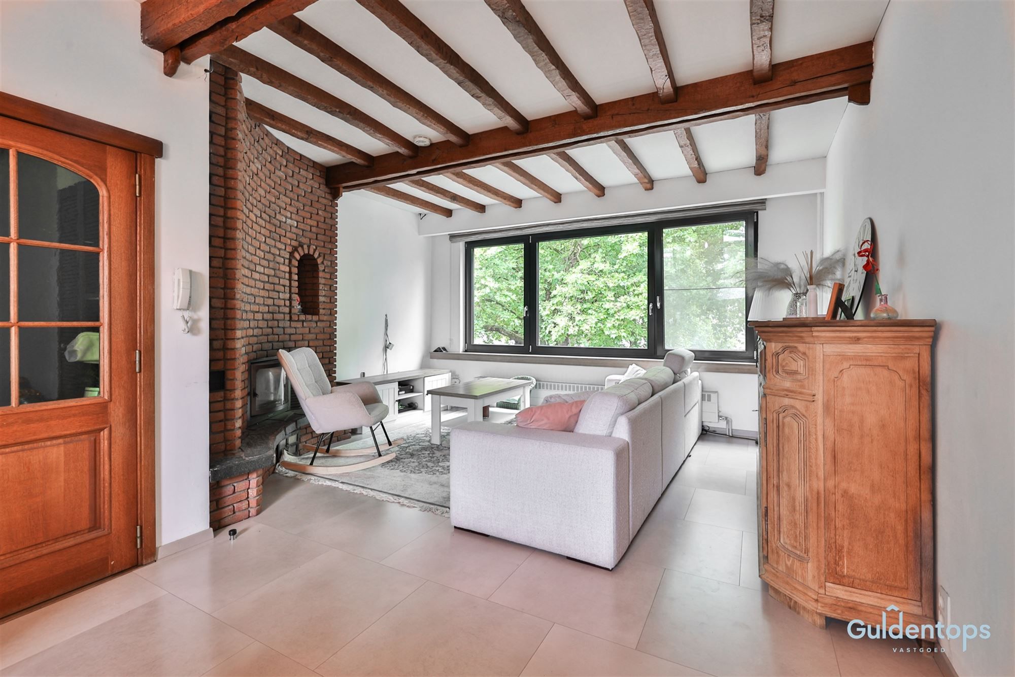 Instapklare woning op mooie en rustige locatie foto 4