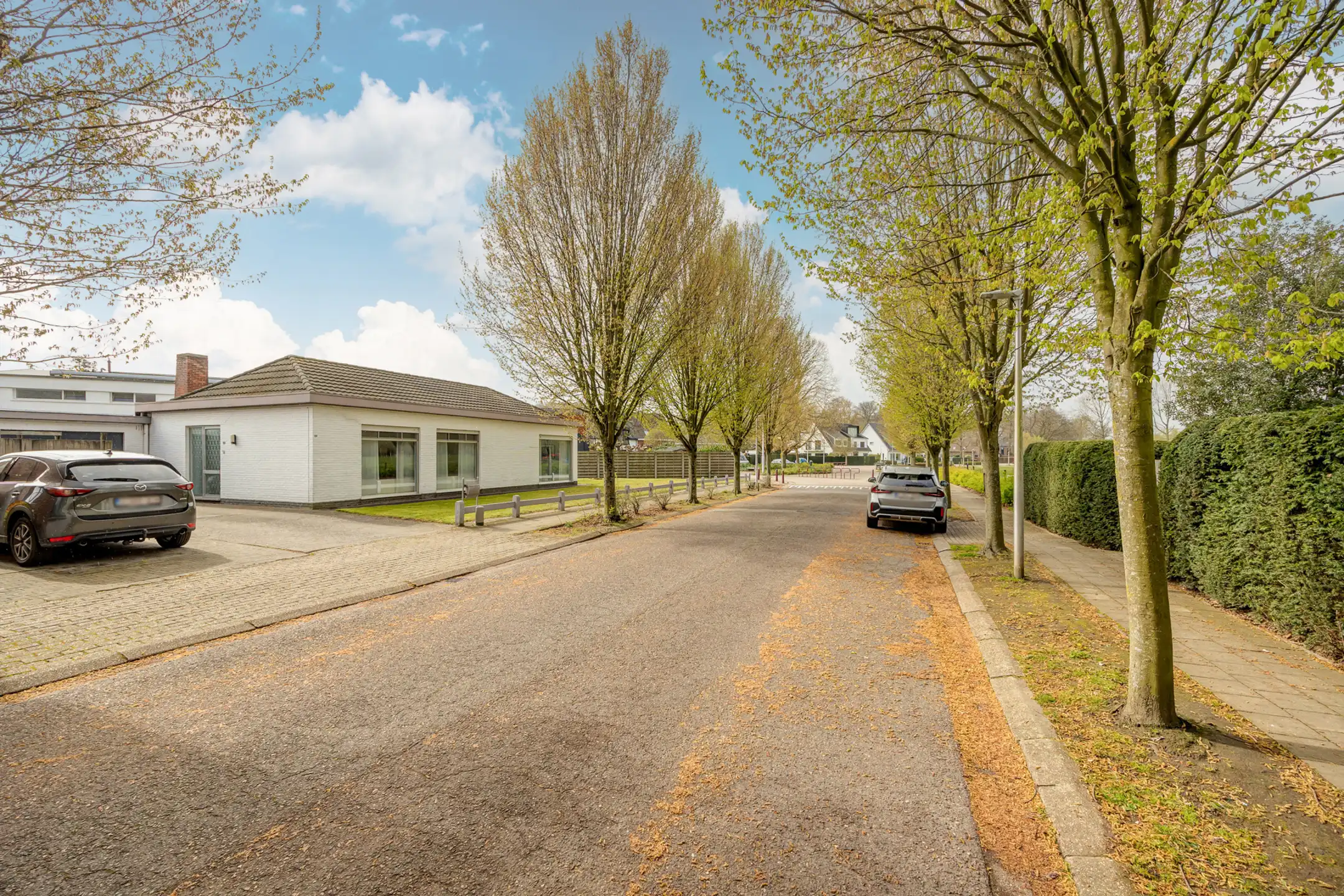 Laagbouwwoning met uitbreidingsmogelijkheden op TOP locatie foto 2