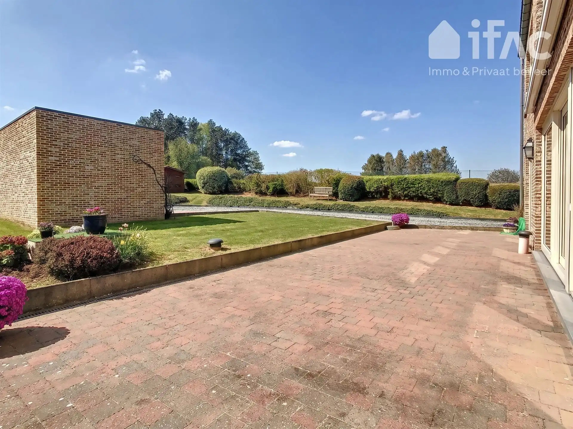 Landelijke villa met 4 slaapkamers  foto 3