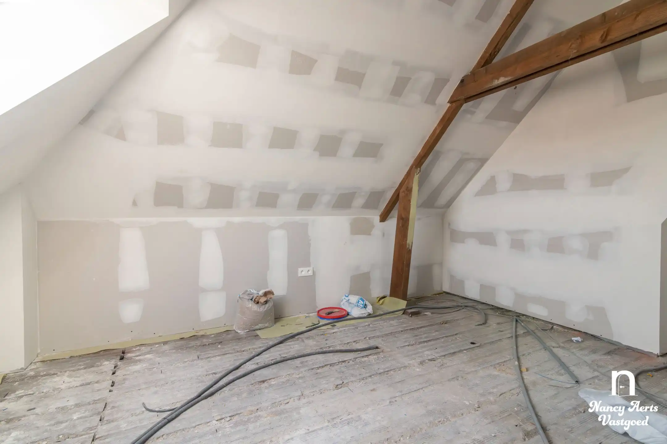 Gerenoveerde gezinswoning met ruimte voor eigen invulling foto 26