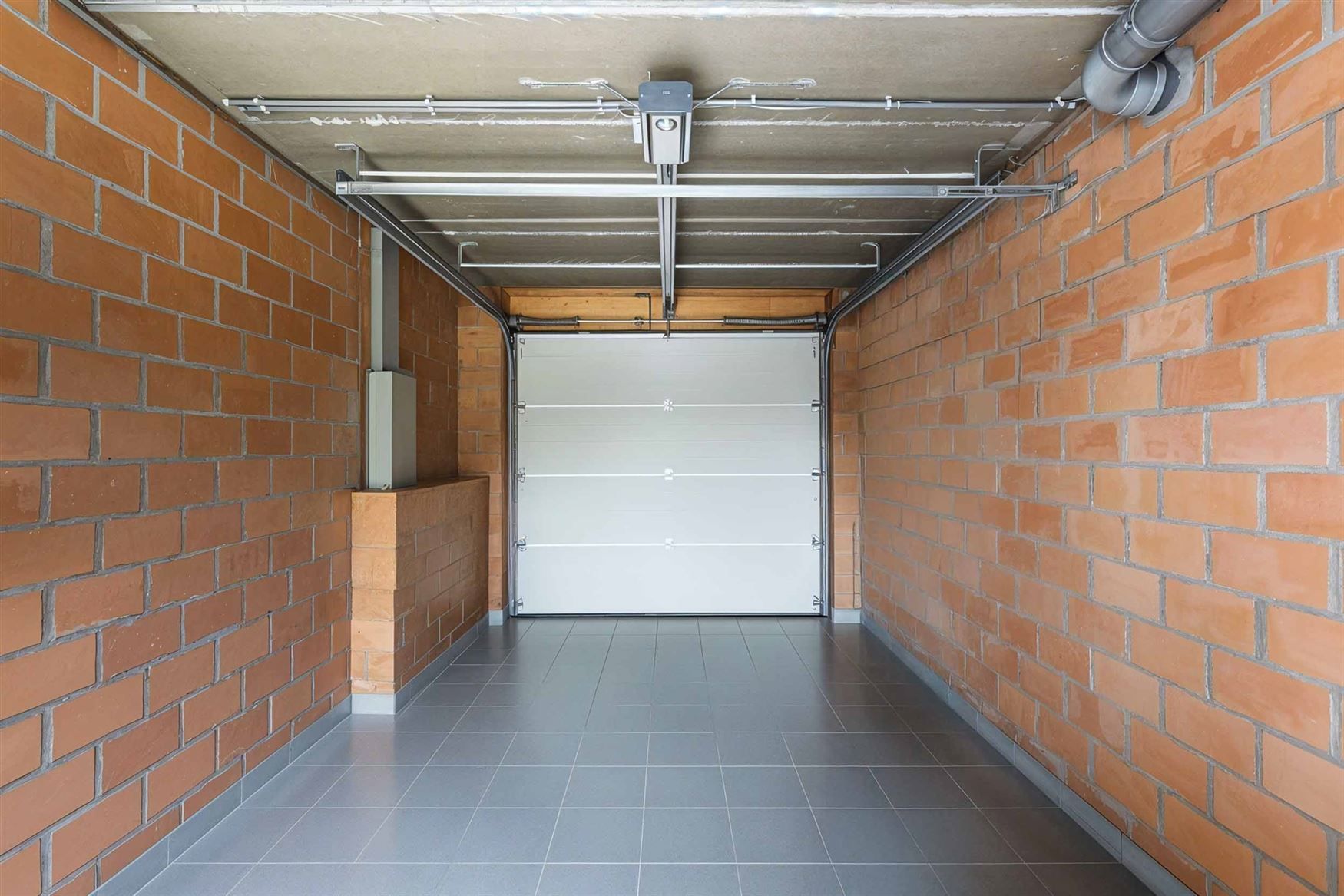 Ruime gezinswoning met zonnige tuin in Lievegem. foto 18