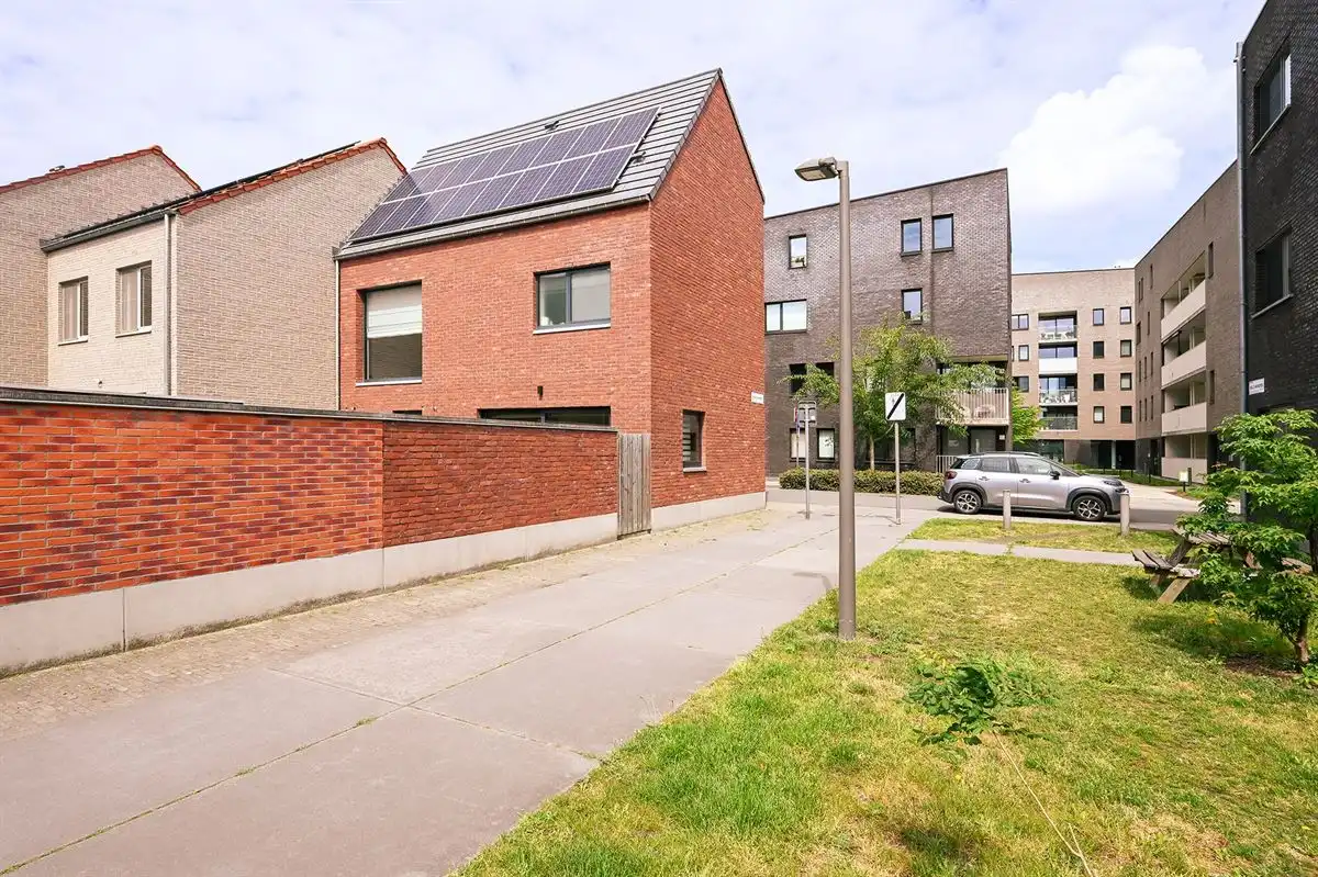 Mooi gemeubelde BEN woning in Regatta op Linkeroever foto 30