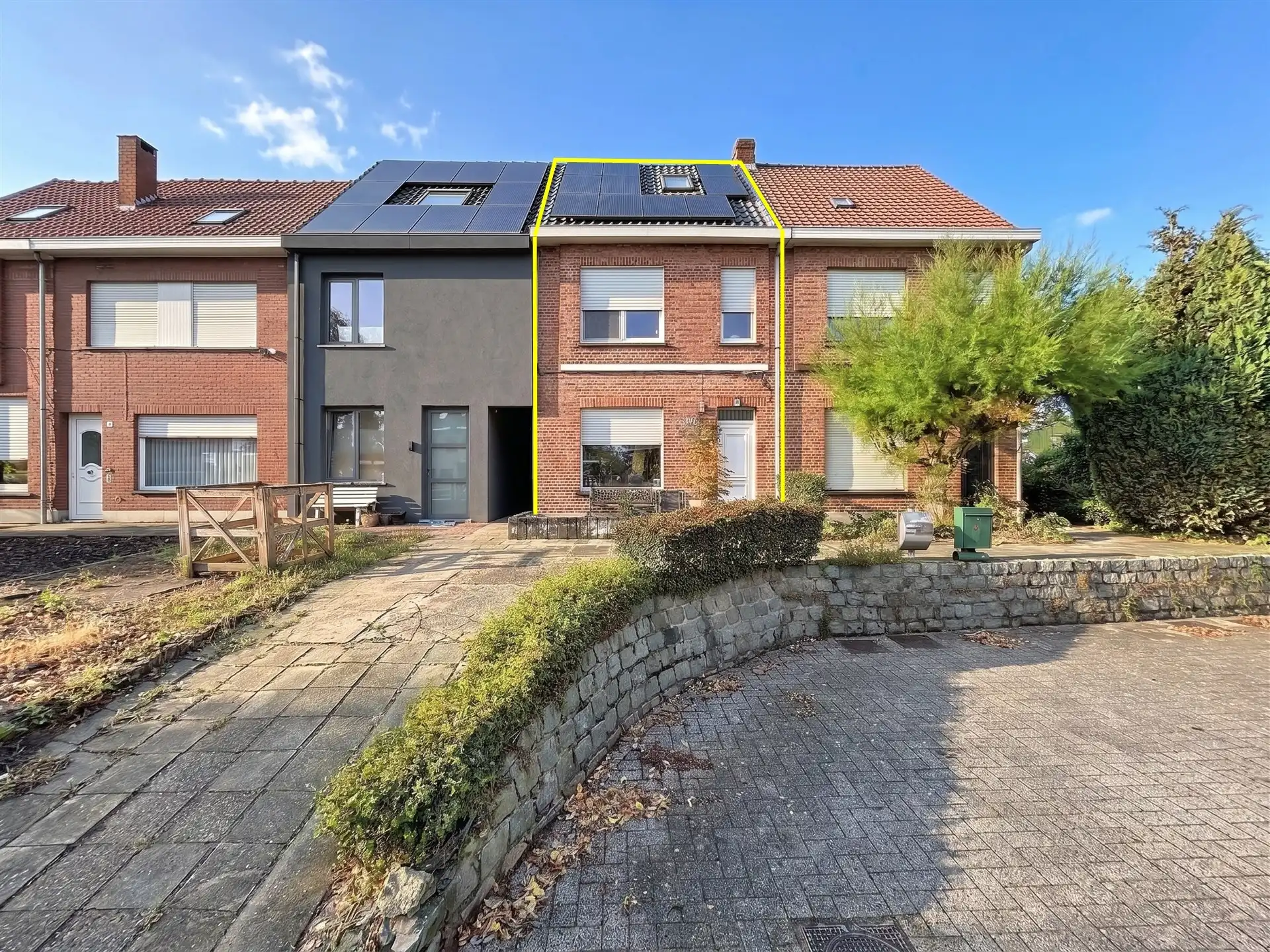 Instapklare gezinswoning met 3 slaapkamers! foto 19