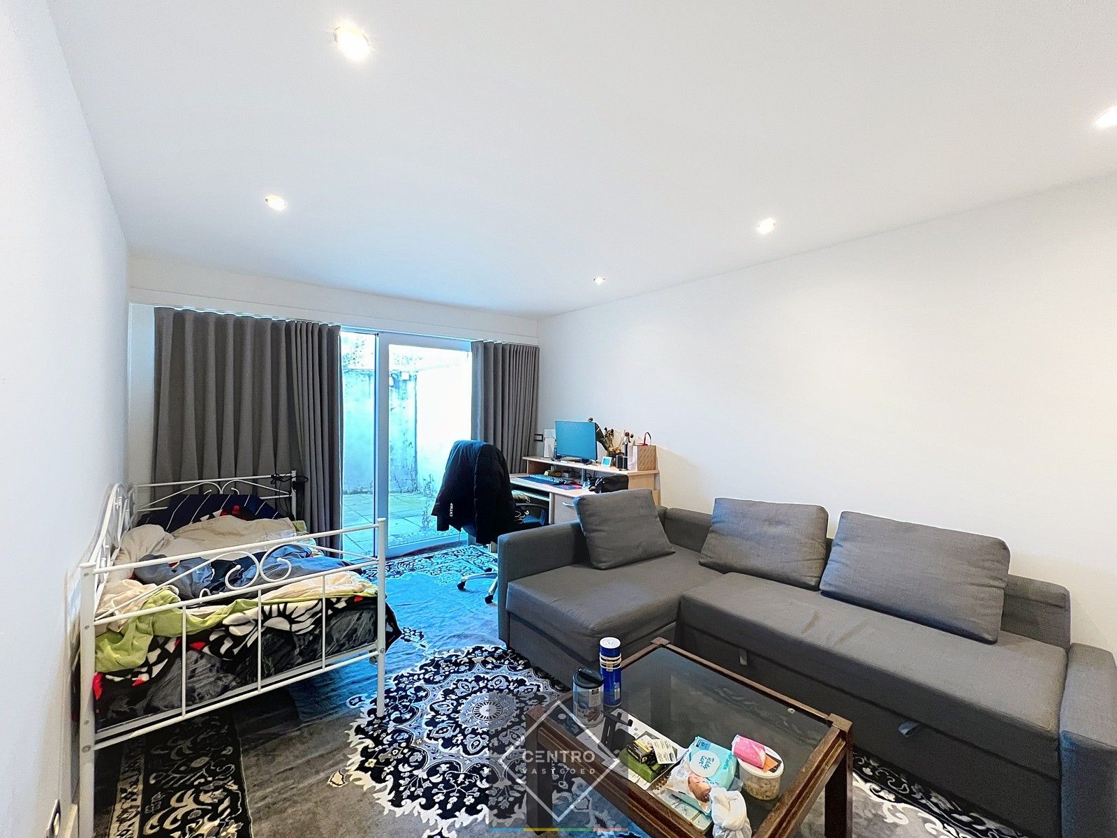 Gelijkvloerse kantoor/praktijkruimte én triplex appartement (met aparte toegangen) op het Kerkplein van Rumbeke! foto 24