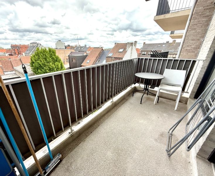 Centraal gelegen, modern appartement met 2 slaapkamers en terras foto 13