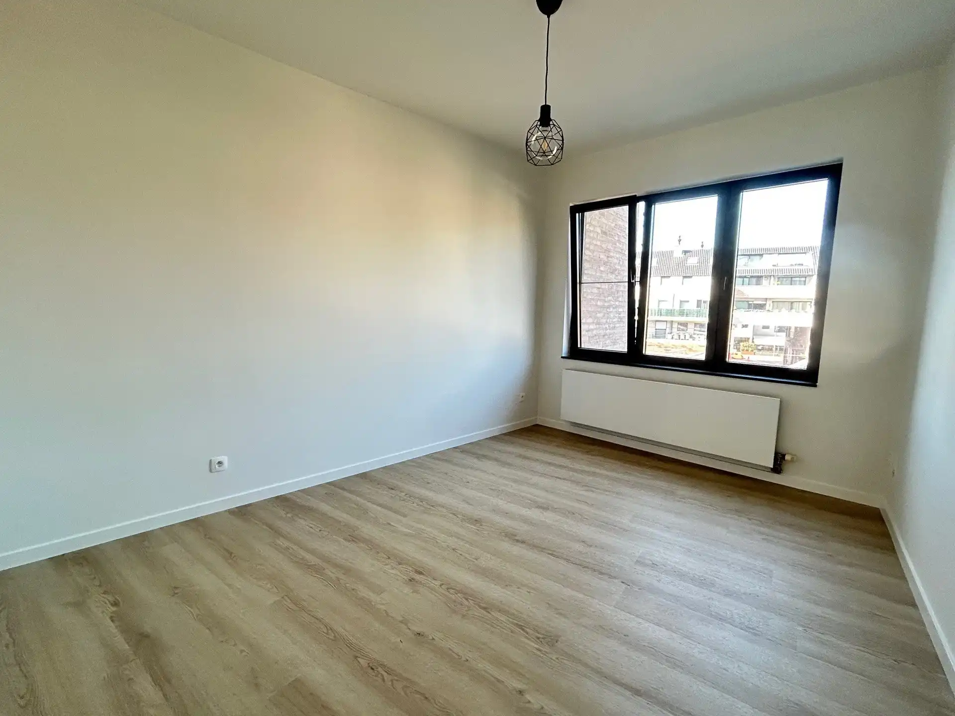 1 SLK APPARTEMENT OP DE MARKT IN BILZEN foto 7