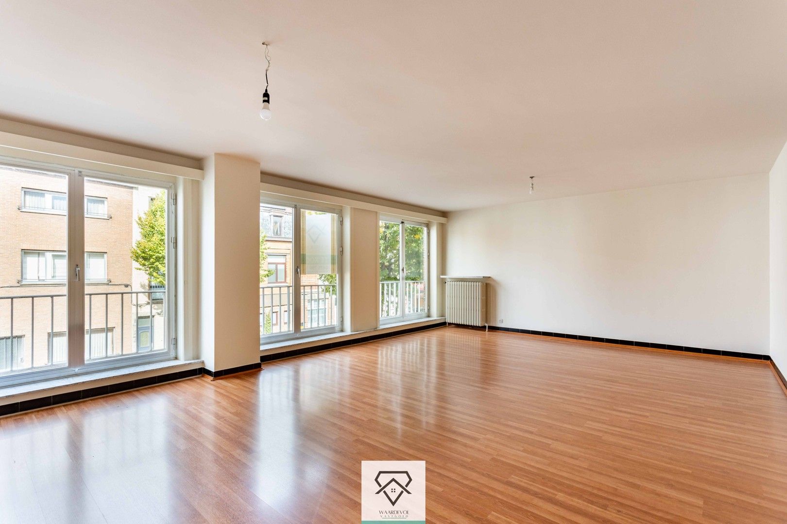 Ruim instapklaar appartement met 3 slaapkamers te Gent foto 7