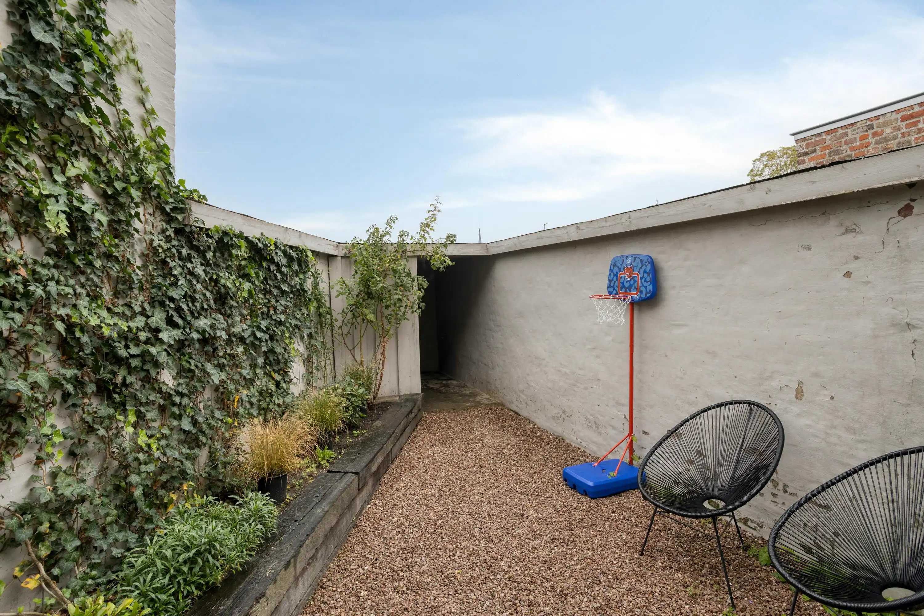 Instapklaar huis met garage te Izegem foto 8