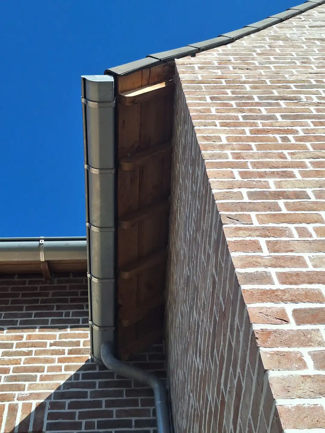 Alleenstaande nieuwbouwwoning met 5  SLK in een rustige omgeving te Damme foto 4