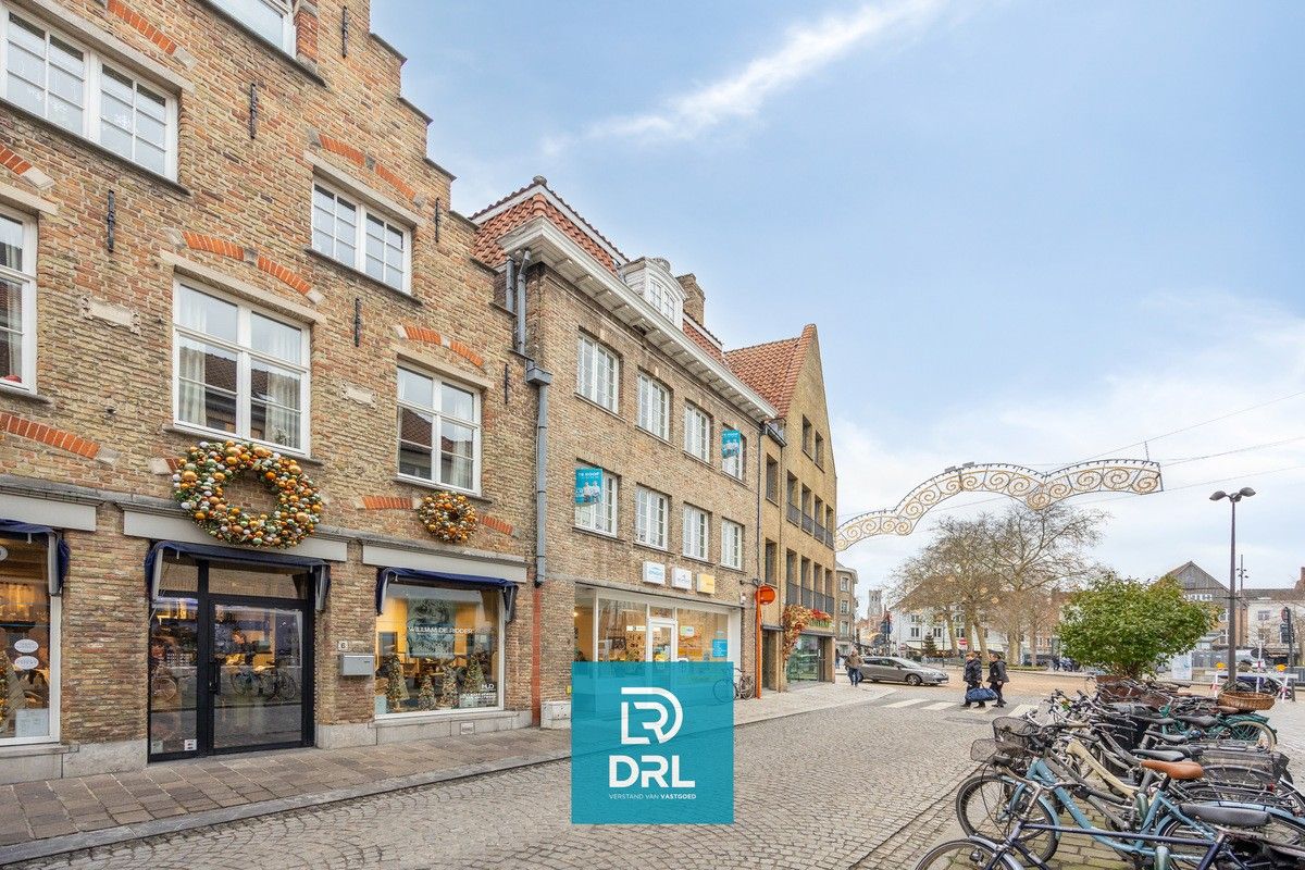 Prachtig appartement met open zicht op ’t Zand in hartje Brugge! foto 13