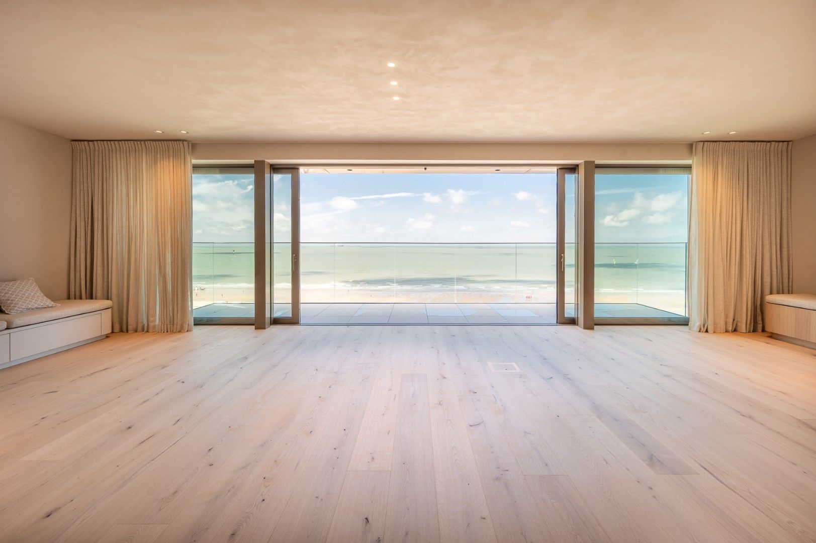 ()=>{if(producerUpdateValueVersion(node),producerAccessed(node),node.value===ERRORED)throw node.error;return node.value} Zeedijk-Knokke 800 -/71 - 8300 Knokke-Heist