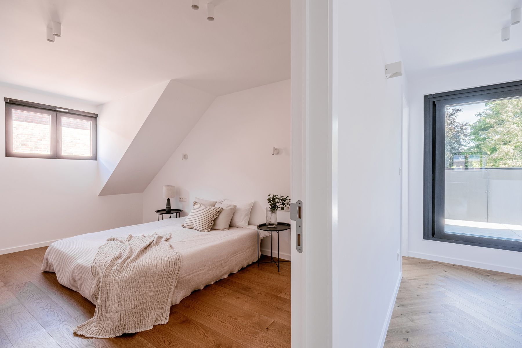 Gerenoveerde penthouse met 3 slpks en terras foto 8