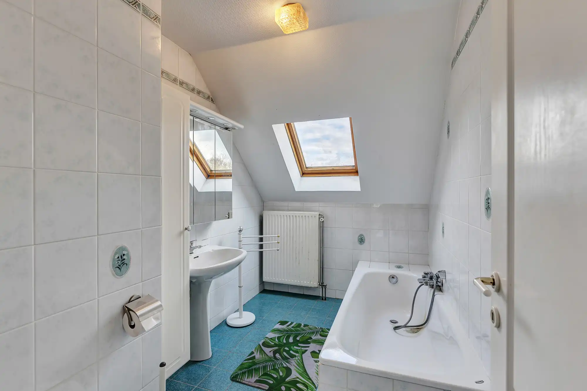 Bel-etage woning met 3 slaapkamers, garage en tuin foto 15