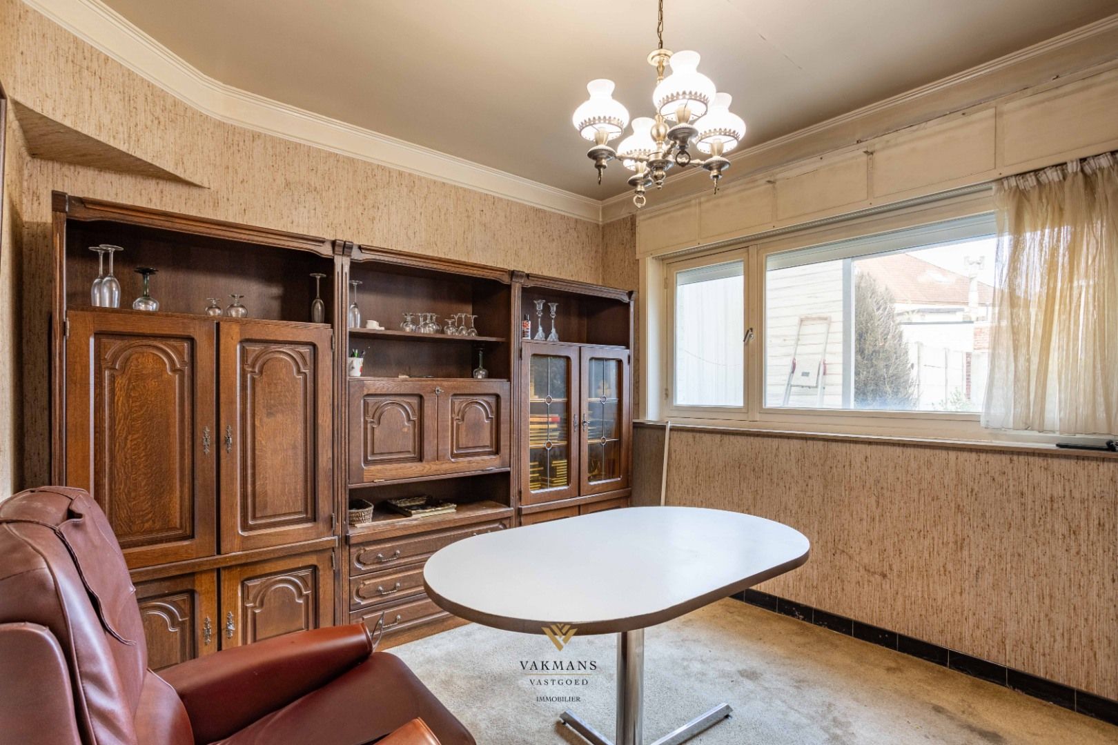 Zeer toffe ruime woning met garage en tuin foto 12