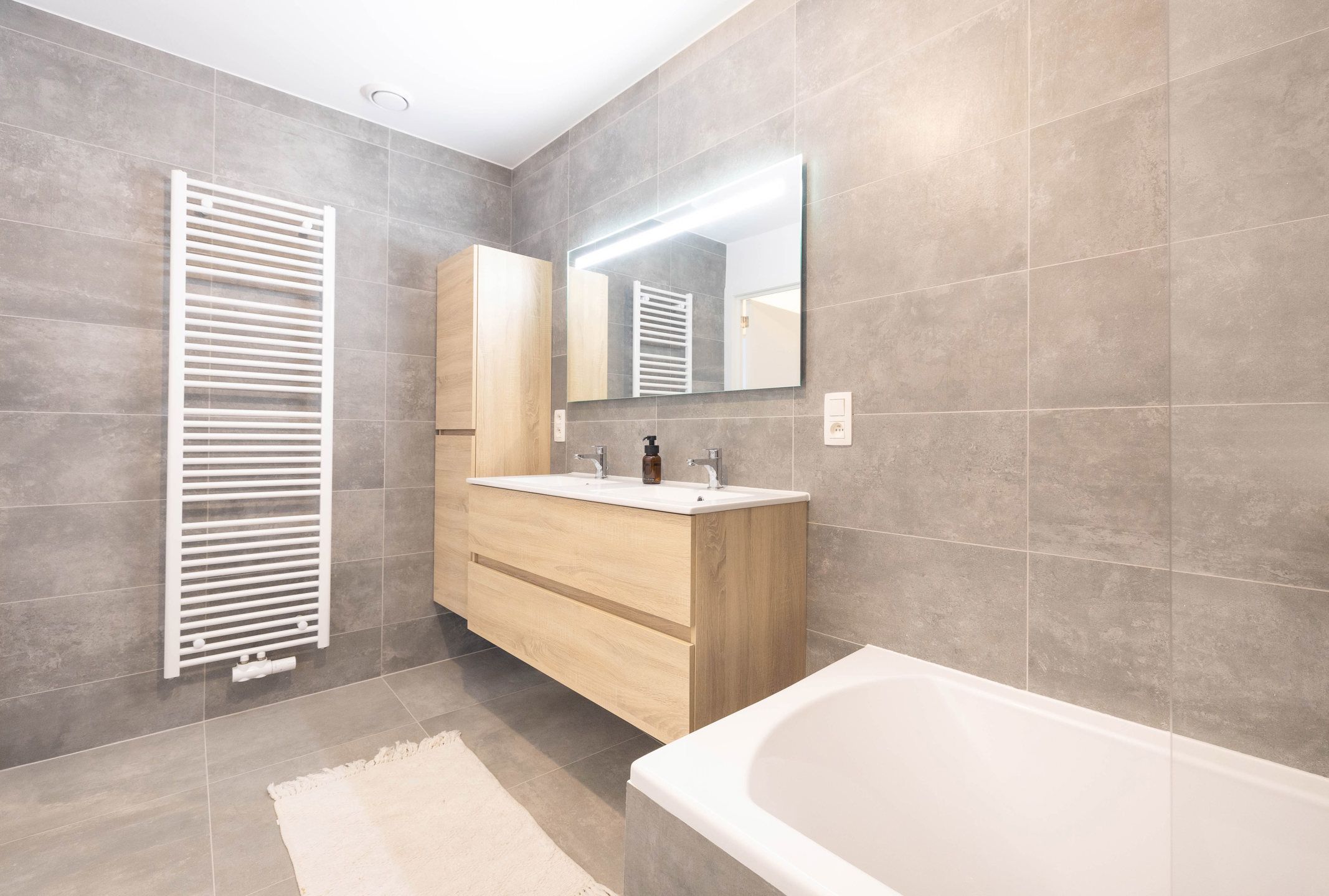 2CH verhuurd, 3,67% rendement + verhuurbeheer inbegrepen foto 16