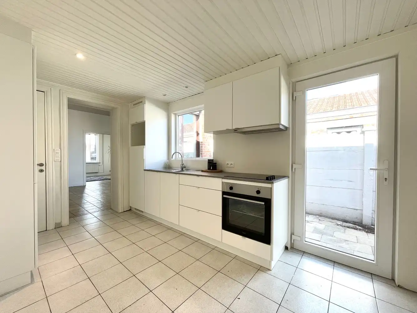 WONING | 2 KAMERS | TUIN |PARKING | GARAGE foto 10