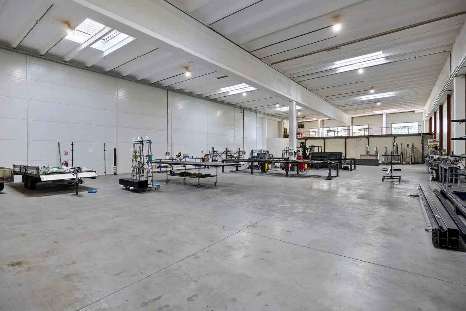 DUURZAME BEDRIJFSUNIT MET SHOWROOM foto 4