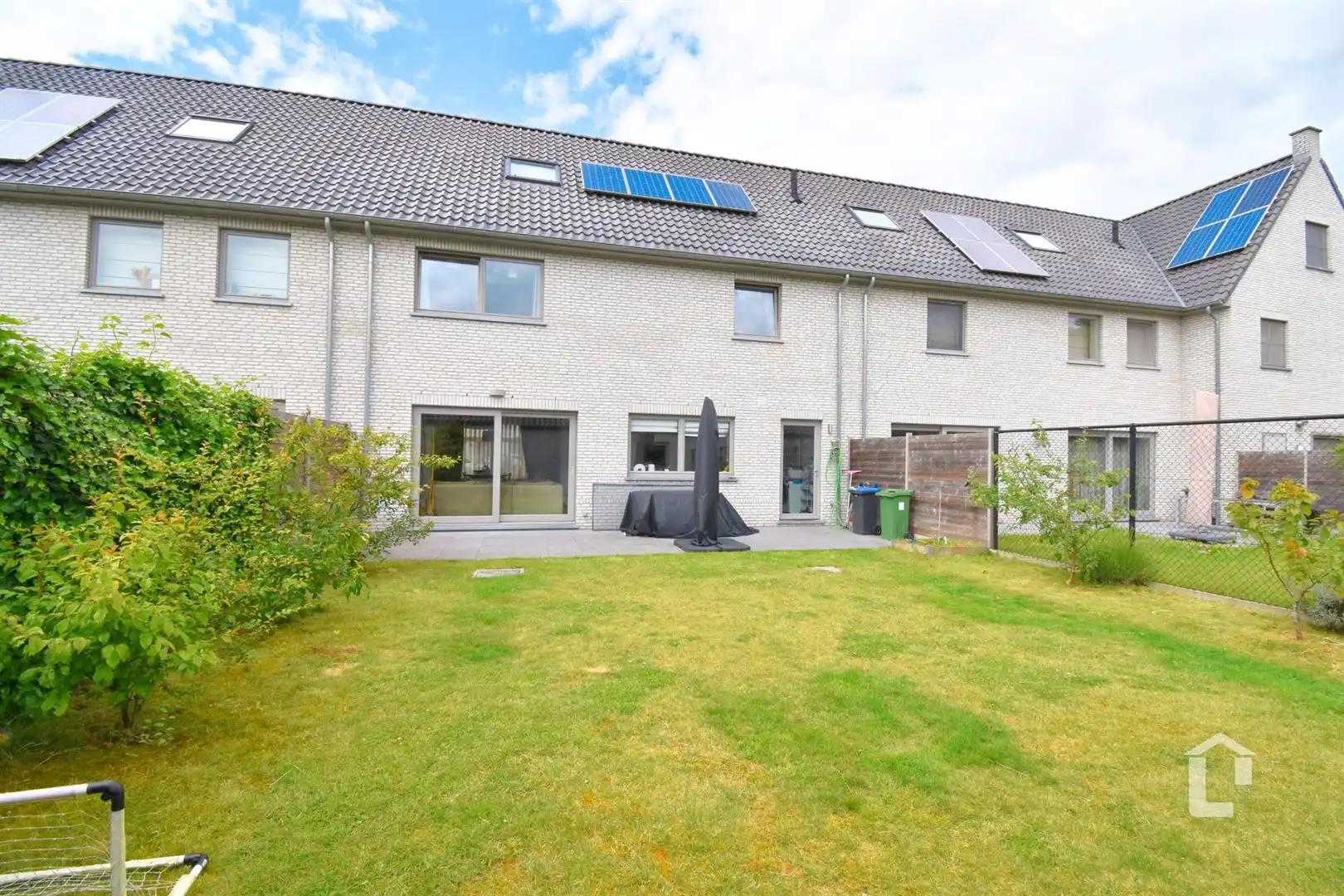 Rustig gelegen instapklare woning in residentiële wijk te huur in De Pinte foto 14